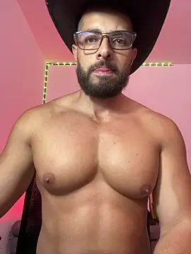 magnumchris online show from May 30, 12:41 am