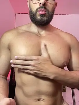 magnumchris online show from June 5, 2:18 am