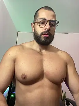 magnumchris online show from June 8, 4:07 pm