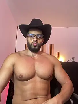 magnumchris online show from June 14, 7:49 pm