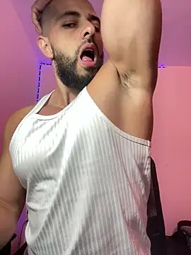 magnumchris online show from July 5, 10:39 pm