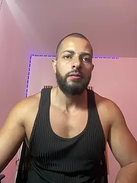 magnumchris online show from July 9, 6:01 pm