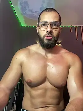 magnumchris online show from July 24, 4:38 pm