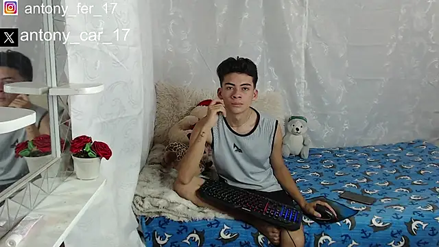 Snapshot of Rimuru17 chatting on November 7, 10:21 pm Rimuru17 online show from November 7, 10:21 pm