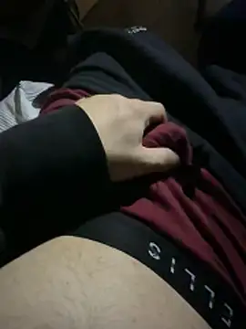 iloveoutieboys online show from March 27, 1:11 am