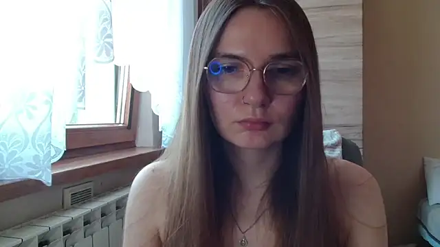 LooveELLYx online show from June 27, 6:29 am