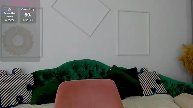 Little cherryy   online show from September 30, 6:51 am