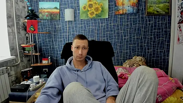 CuteBoy228 online show from January 8, 8:49 am