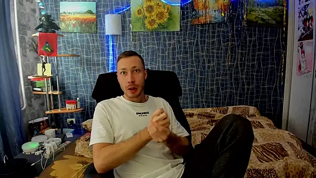 CuteBoy228 online show from January 18, 9:24 am