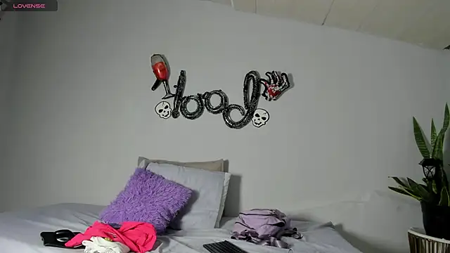 Snapshot of Sophia_Ebony chatting on October 31, 12:39 pm Sophia Ebony online show from October 31, 12:39 pm