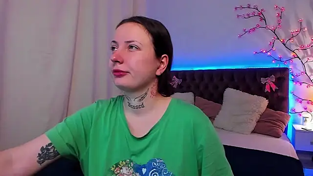 LilaVame online show from December 3, 9:02 pm