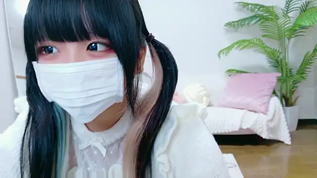 Snapshot of Nyan_love_ch chatting on December 19, 11:28 am Nyan love ch online show from December 19, 11:28 am