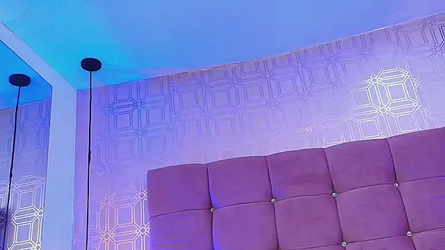 Snapshot of LexieBloom chatting on November 14, 3:49 am LexieBloom online show from November 14, 3:49 am