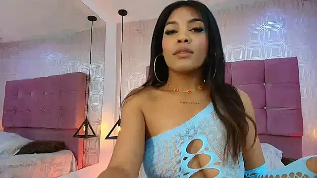 Snapshot of LexieBloom chatting on November 25, 4:01 am LexieBloom online show from November 25, 4:01 am