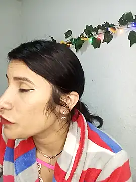 karinnahotdirty online show from March 6, 9:00 pm