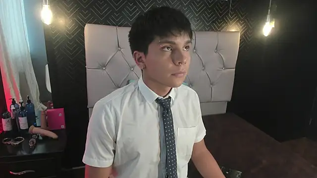 Thiago Kozak online show from February 25, 12:26 pm