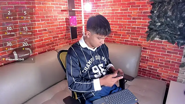 Thiago Kozak online show from May 8, 2:44 pm