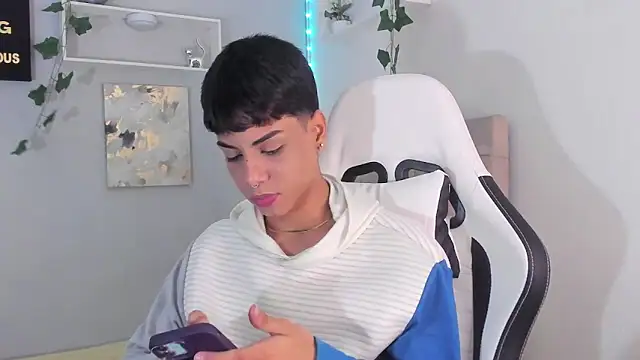 Thomas wil online show from September 13, 6:35 am