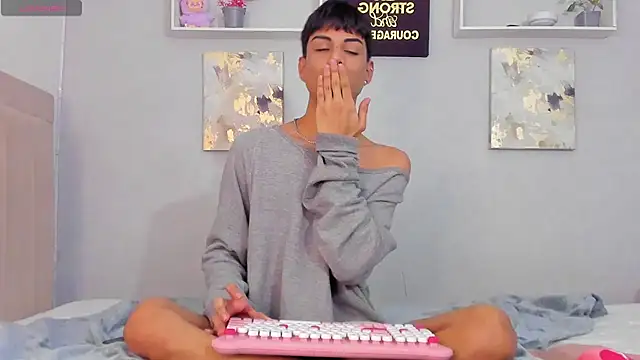 Thomas wil online show from February 13, 11:34 pm