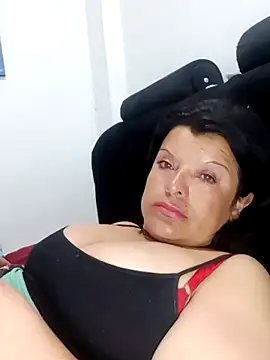 Snapshot of Hanna_Kieran chatting on September 22, 4:25 am Hanna Kieran online show from September 22, 4:25 am