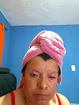 Snapshot of Hanna_Kieran chatting on November 24, 10:53 pm Hanna Kieran online show from November 24, 10:53 pm