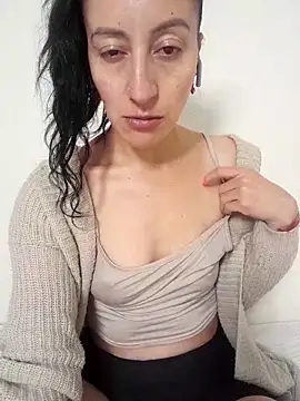 Oriana111 online show from November 15, 5:42 pm