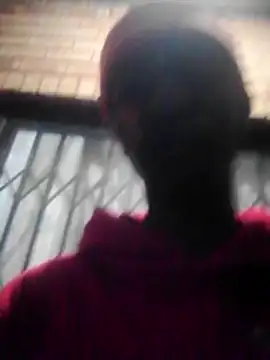 Snapshot of Taydoo883 chatting on March 22, 9:51 pm Taydoo883 online show from March 22, 9:51 pm