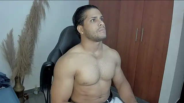 Snapshot of Evansdark1 chatting on May 31, 12:41 am Evansdark1 online show from May 31, 12:41 am