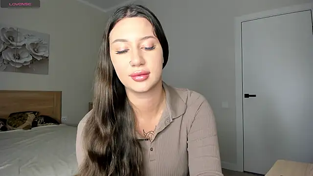 Snapshot of synop_sis chatting on September 11, 8:58 am synop sis online show from September 11, 8:58 am