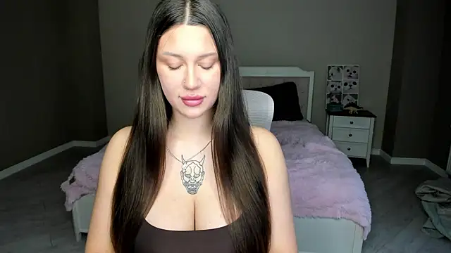 Snapshot of synop_sis chatting on November 6, 8:59 am synop sis online show from November 6, 8:59 am