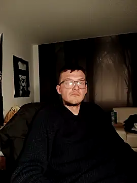 Snapshot of liema3156 chatting on October 19, 7:03 pm liema3156 online show from October 19, 7:03 pm