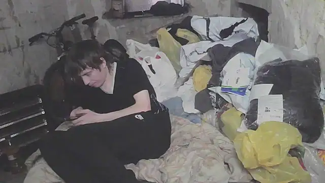 Snapshot of makarov1993 chatting on May 16, 10:58 am makarov1993 online show from May 16, 10:58 am