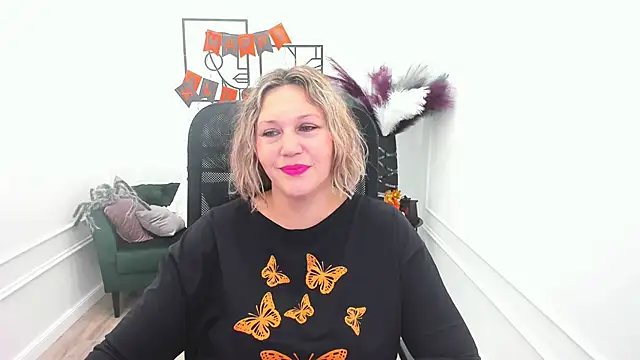 Snapshot of NinaStarle chatting on October 29, 4:26 am NinaStarle online show from October 29, 4:26 am