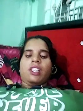 Snapshot of JHILMIL chatting on September 18, 5:04 pm JHILMIL online show from September 18, 5:04 pm