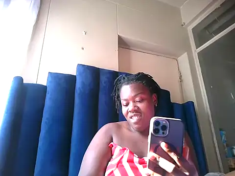 Snapshot of Big-Batty-Gyal20 chatting on June 11, 8:56 am Big-Batty-Gyal20 online show from June 11, 8:56 am