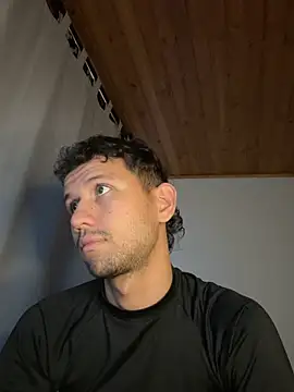 Michaell Spinelly online show from October 22, 7:24 pm