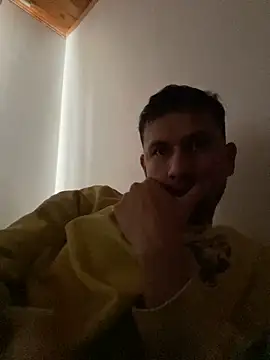 Michaell Spinelly online show from February 2, 8:07 pm