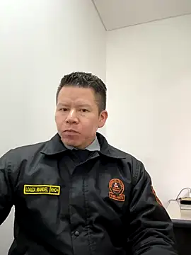 Manu0586 online show from October 2, 12:01 pm