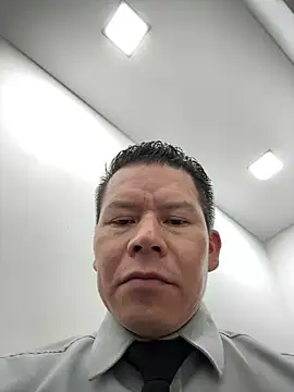 Manu0586 online show from November 4, 12:32 am