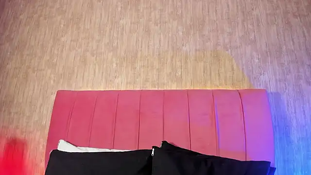 Kendra kobein online show from February 25, 8:07 pm