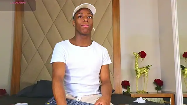 Snapshot of CharlesBrown_ chatting on July 4, 2:56 pm CharlesBrown online show from July 4, 2:56 pm