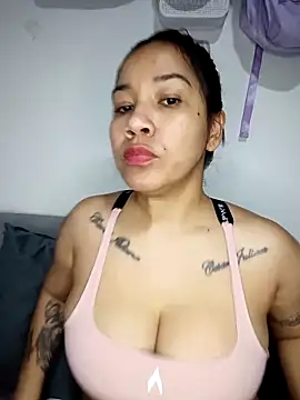 violettaa millerss online show from April 27, 12:08 am