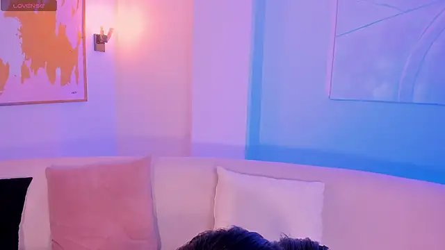 Snapshot of IsabellaMoreau chatting on September 25, 8:23 pm IsabellaMoreau online show from September 25, 8:23 pm