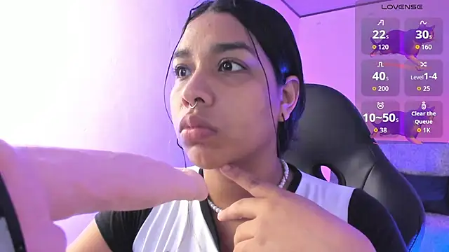 giselle upp online show from September 20, 12:44 am