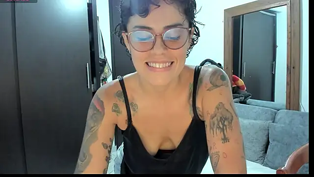 natt op online show from April 24, 12:35 am