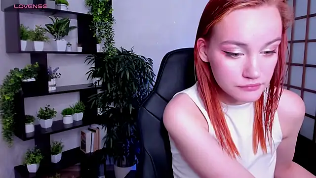 Snapshot of Ida_FaneStain chatting on September 13, 4:34 am Ida FaneStain online show from September 13, 4:34 am