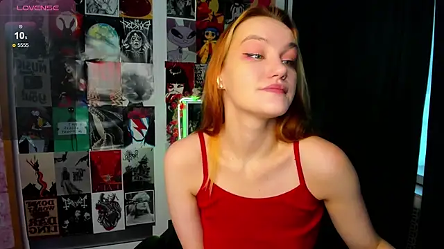 Snapshot of Ida_FaneStain chatting on October 26, 2:50 am Ida FaneStain online show from October 26, 2:50 am