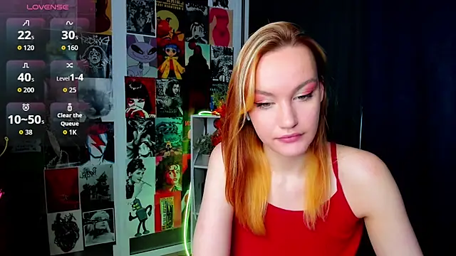 Snapshot of Ida_FaneStain chatting on November 13, 2:43 am Ida FaneStain online show from November 13, 2:43 am