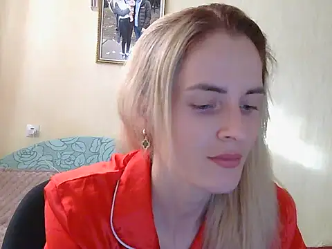 Snapshot of JayeTyler chatting on November 25, 7:30 am JayeTyler online show from November 25, 7:30 am