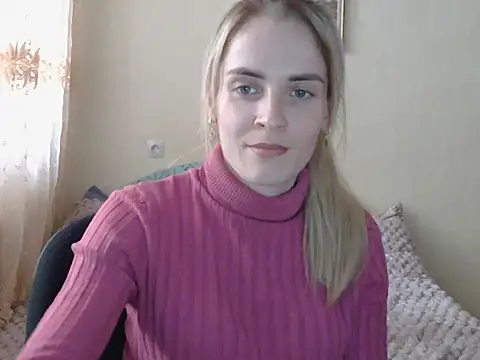 Snapshot of JayeTyler chatting on December 15, 12:53 pm JayeTyler online show from December 15, 12:53 pm